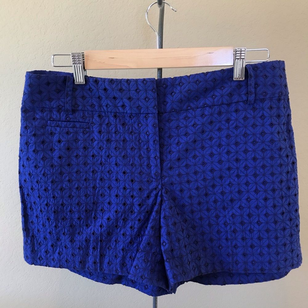Ann Taylor LOFT shorts - blue eyelet - 6